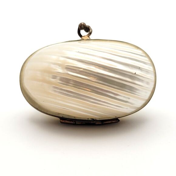 Antique Victorian Mother of Pearl Shell Trinket Box Brass Hinged Jewelry Holder - Picture 2 of 9